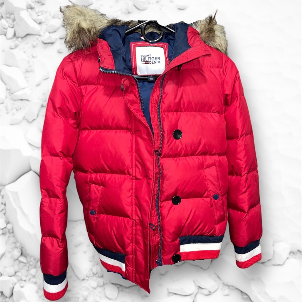 Tommy Hilfiger